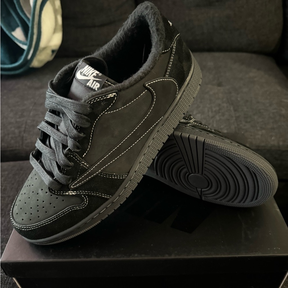 Jordan 1 retro low